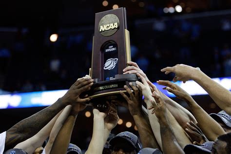 Kentucky basketball's odds to win the NCAA Tournament are .